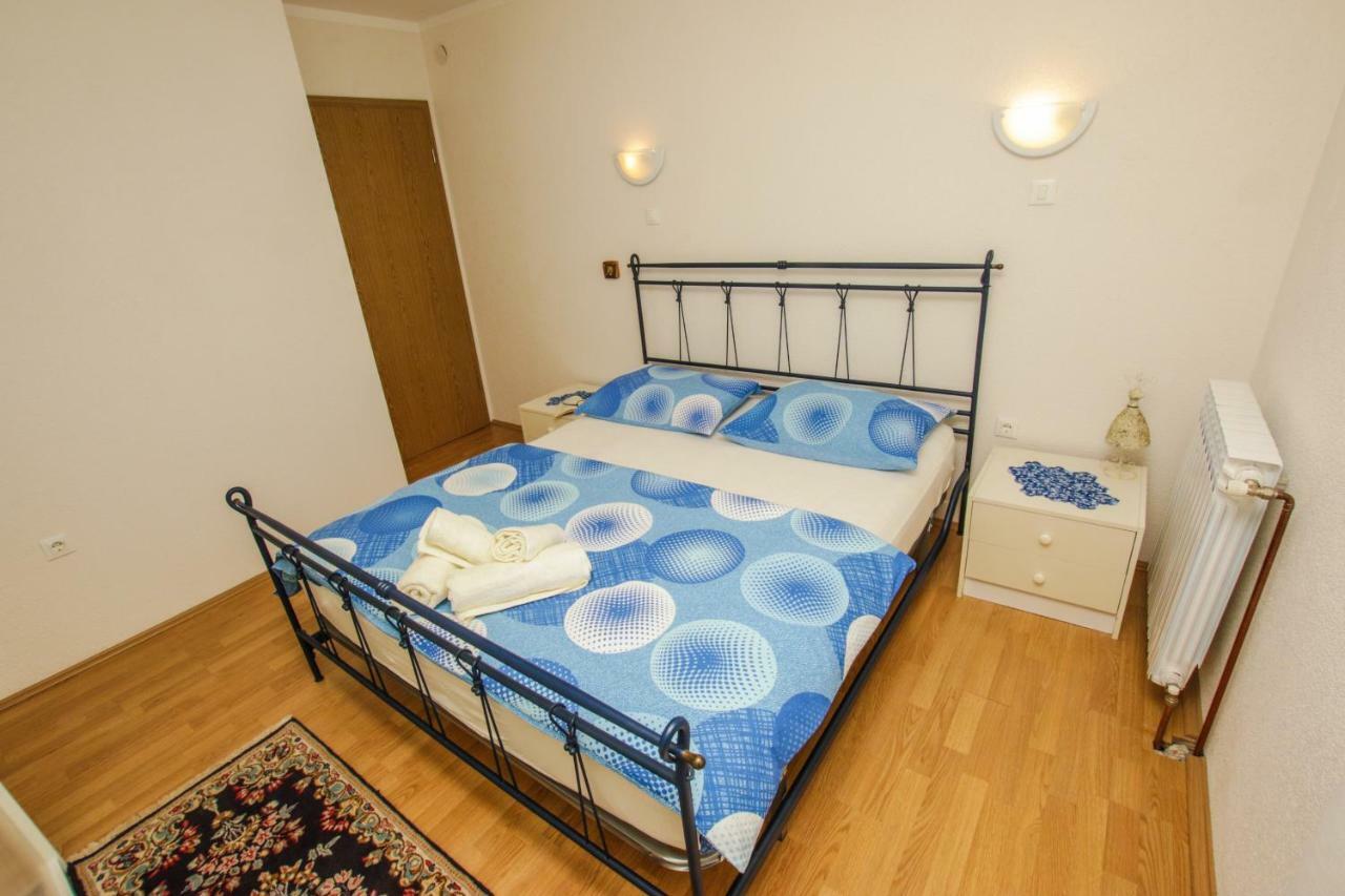 Apartment Dori โปเรช ภายนอก รูปภาพ